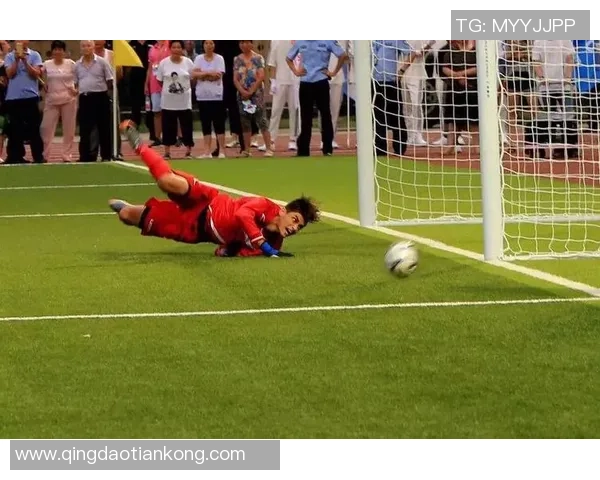 大连旋风足球俱乐部奋勇争先展现青春风采助力中国足球崛起