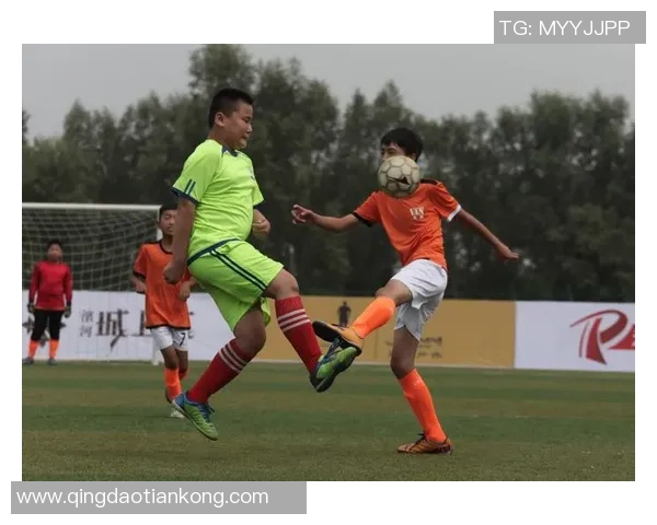 掌握足球起高球技巧的详细图解与步骤解析助你轻松提升球技